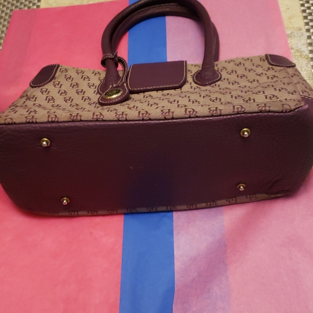Purse - Picture 3 of 7